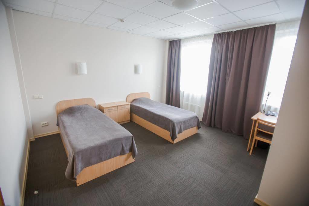 Sports Hotel Valmiera Bagian luar foto
