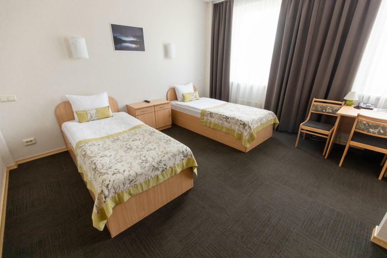 Sports Hotel Valmiera Bagian luar foto